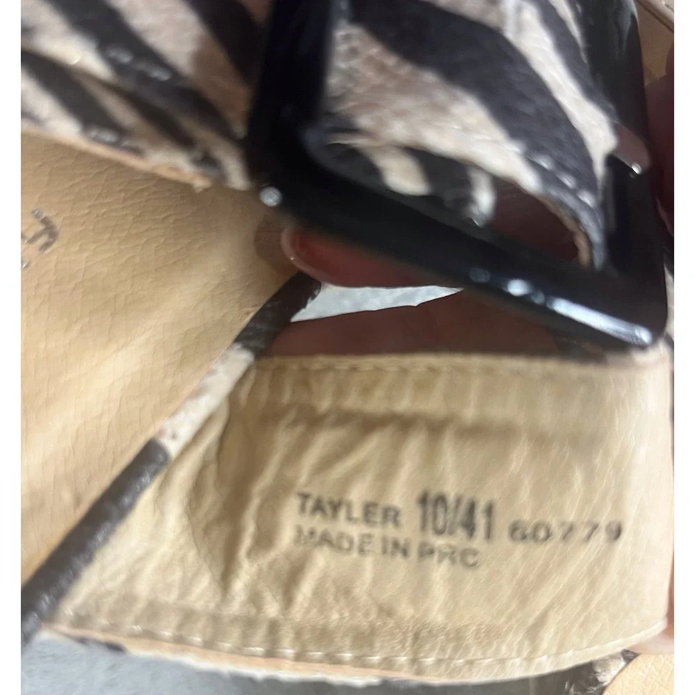 CL Laundry Tayler Zebra‎ Print Patent Wedge Sandals Tan Black 10/41